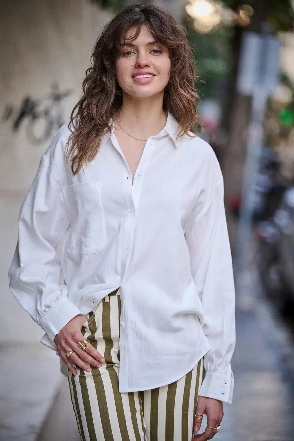 25AH035_2CHEMISECYLIANEBLANC_25AH022PANTALONPEPITARAYURESBOLDBLANCRAYEKAKI5_1200x