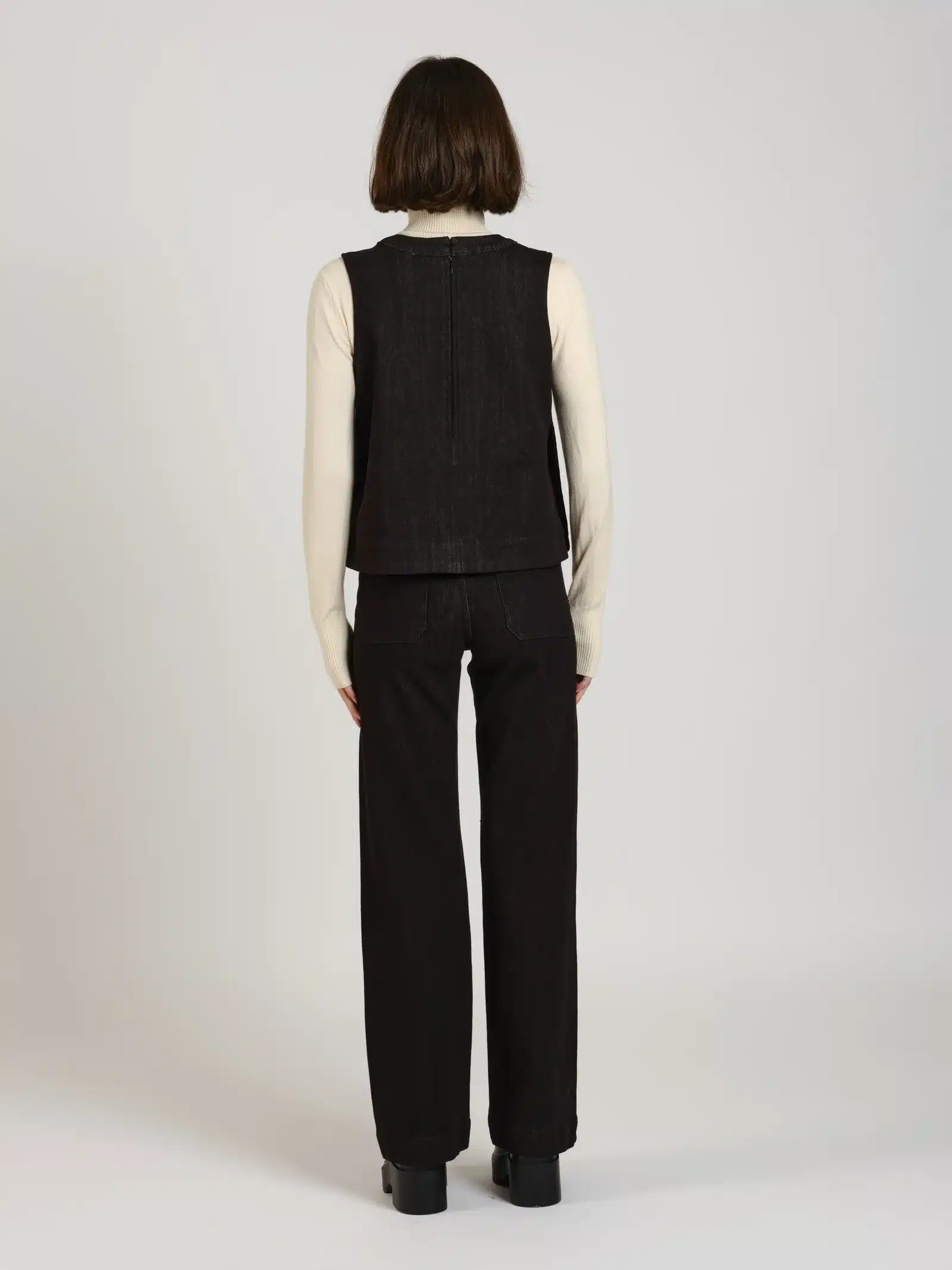 WorkbookAH25-ISA-N-131_2aa6d61a-6a3b-478d-a701-b0457224d475