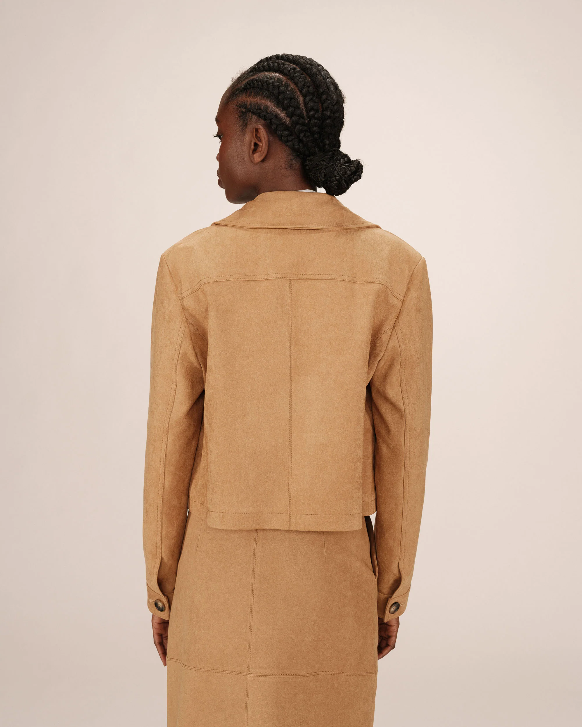 FW25111019-OCRE___P6_7dcab2d4-0f88-4b0e-a535-3a9b589a7f35