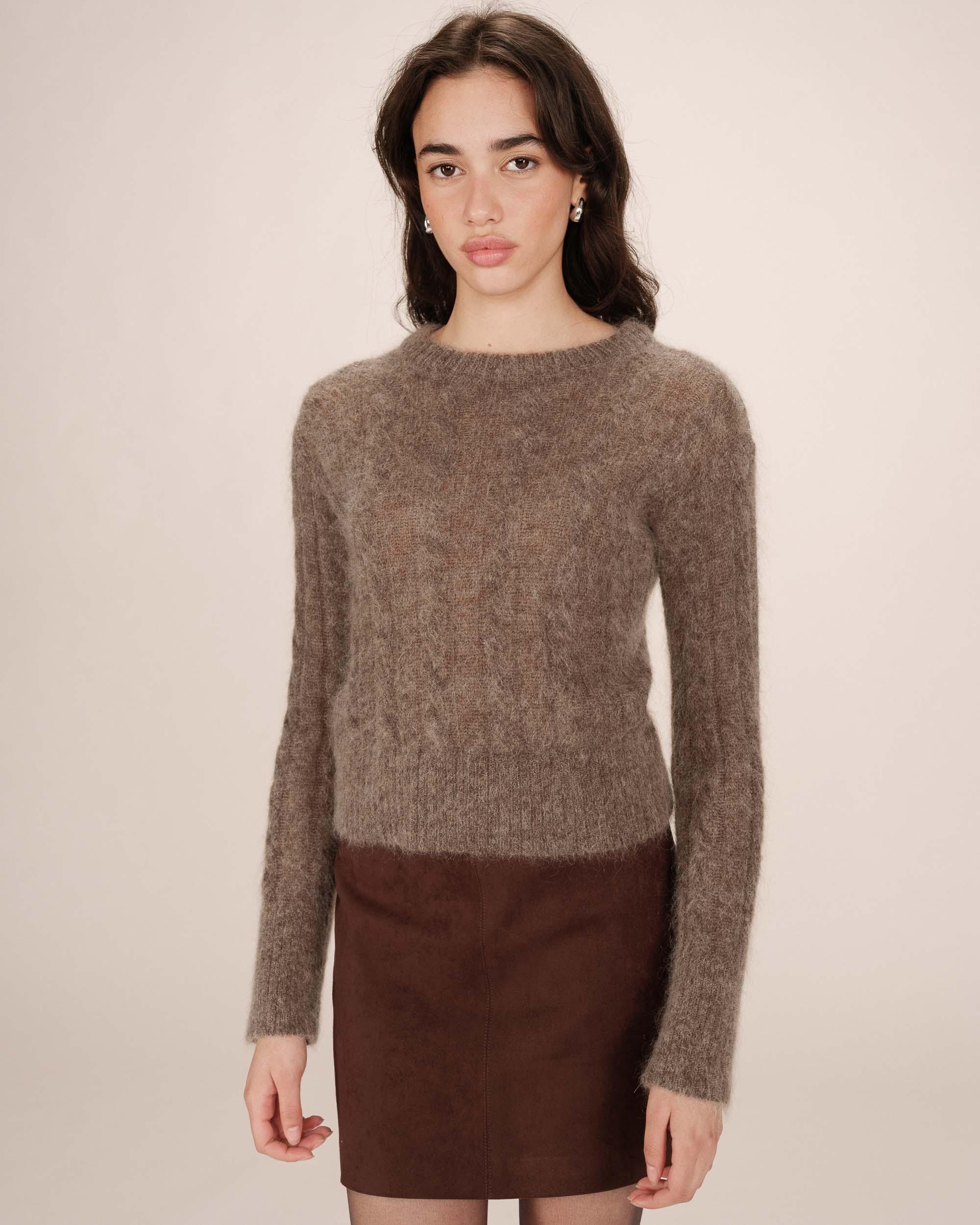 FW2517153-TAUPE_55896bbd-20b9-446e-8259-ae33eaefc42a