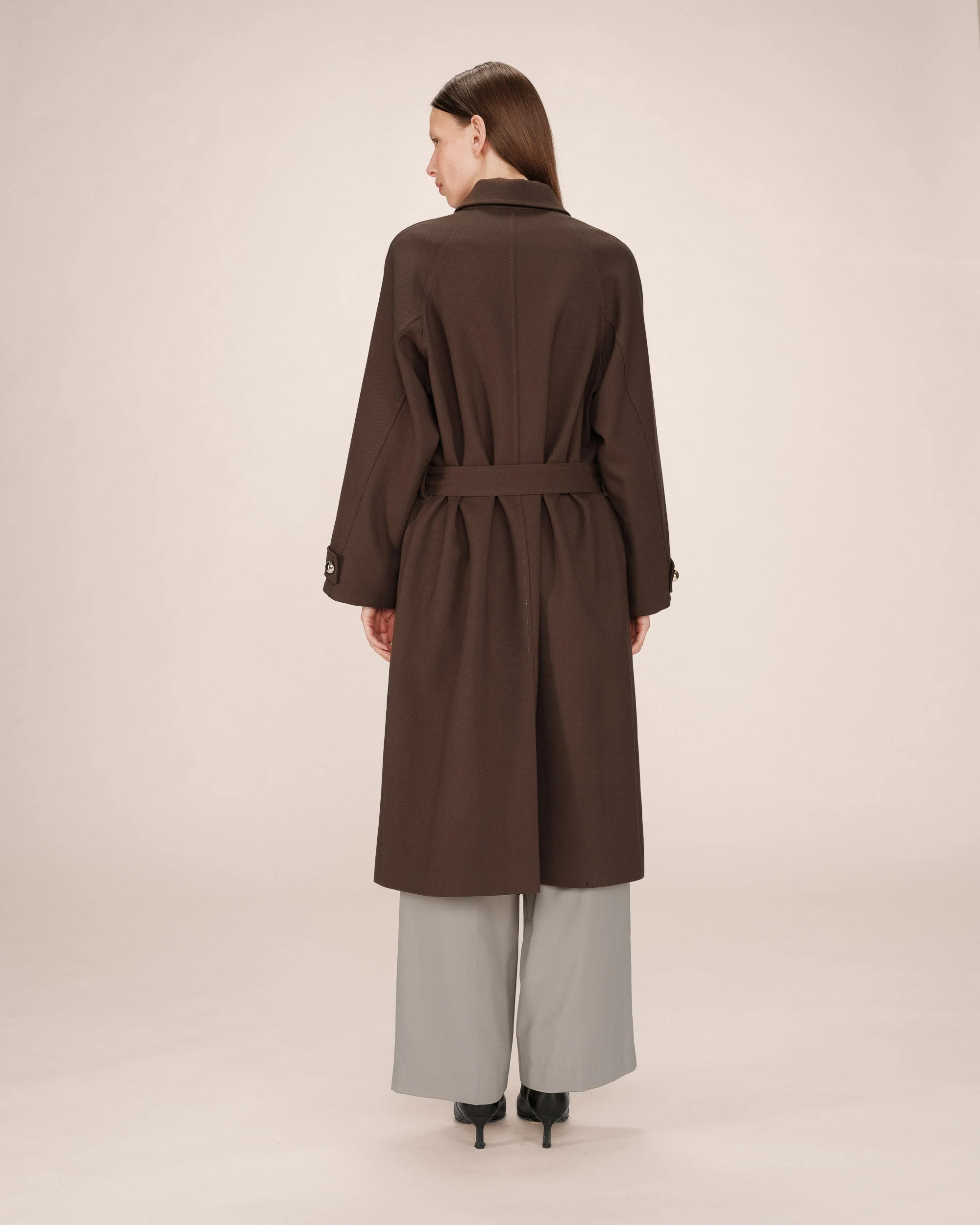 FW2519004-CHOCOLAT___P6_1e4a7d4e-d7a4-4582-aacc-c50738641d1c