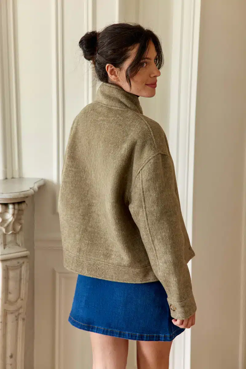 NELCY-KAKI-manteau_P3