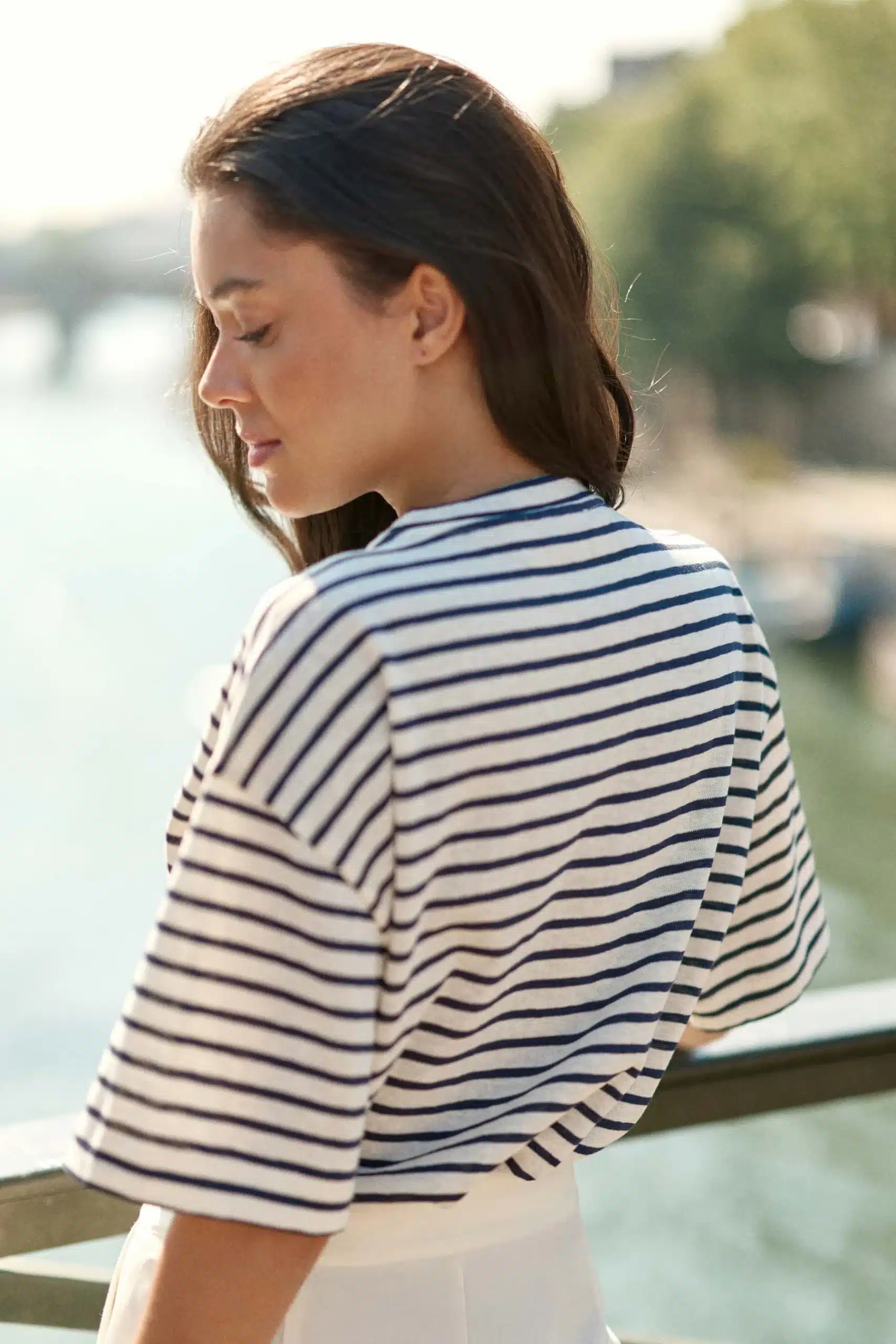 TAIS-ECRU_MARINE-tshirt_P3