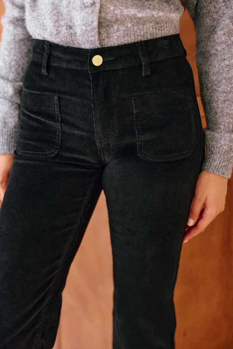 SONNYVELOURS-NOIR-pantalon_P4_94e435f3-fb06-4967-af71-7ee457411d68