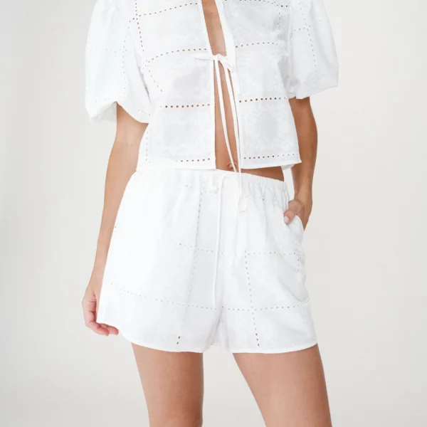 Short large en coton brodé white wyler - Grace & Mila