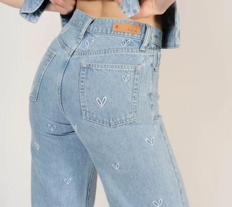 Workbook_SS26_FL-23-WH_FOREST-EMBRO-HEART_BLUE_Sarah_1m72_XS_3